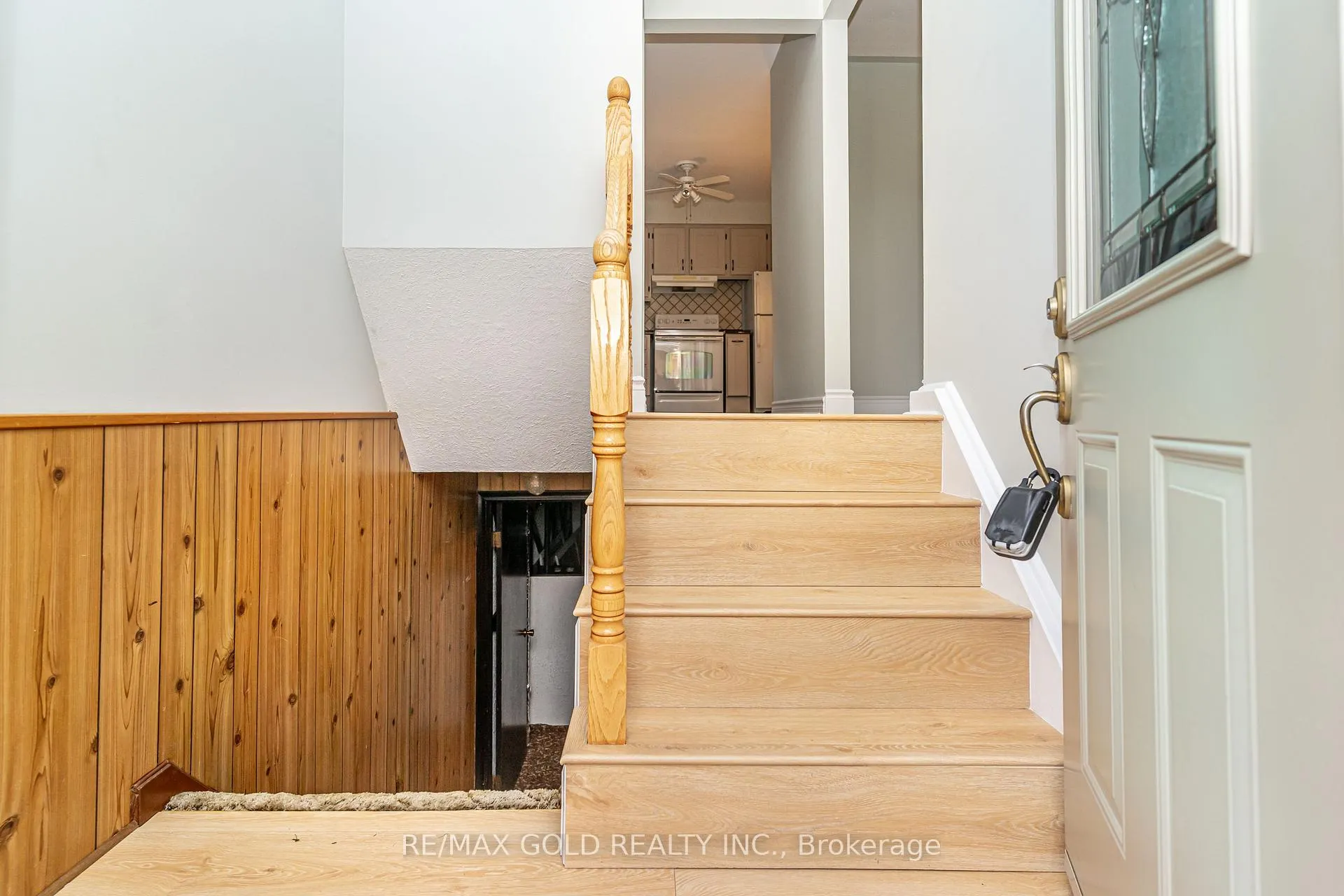 Photo 8 of 57 alderbury Crescent, Brampton, Avondale — HOMEH