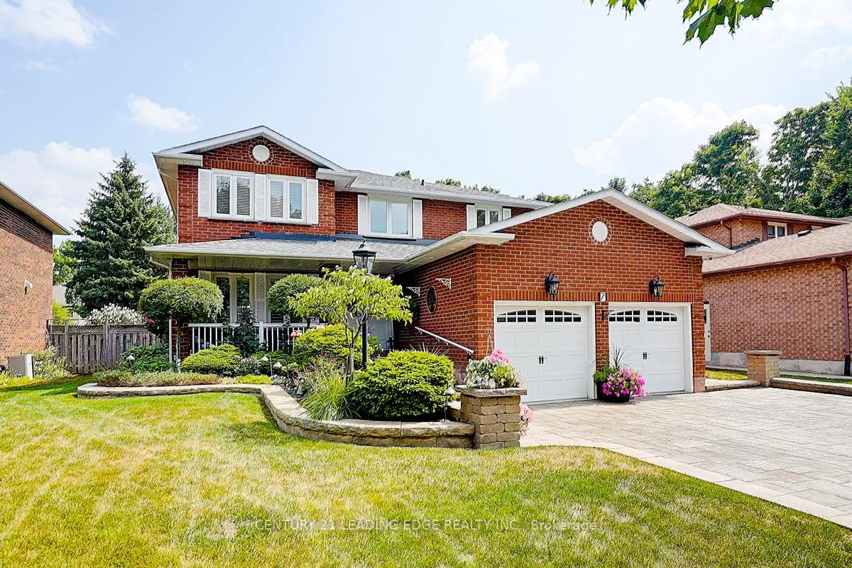 Photo 3 of 7 Brogan Court, Markham, Raymerville — HOMEH