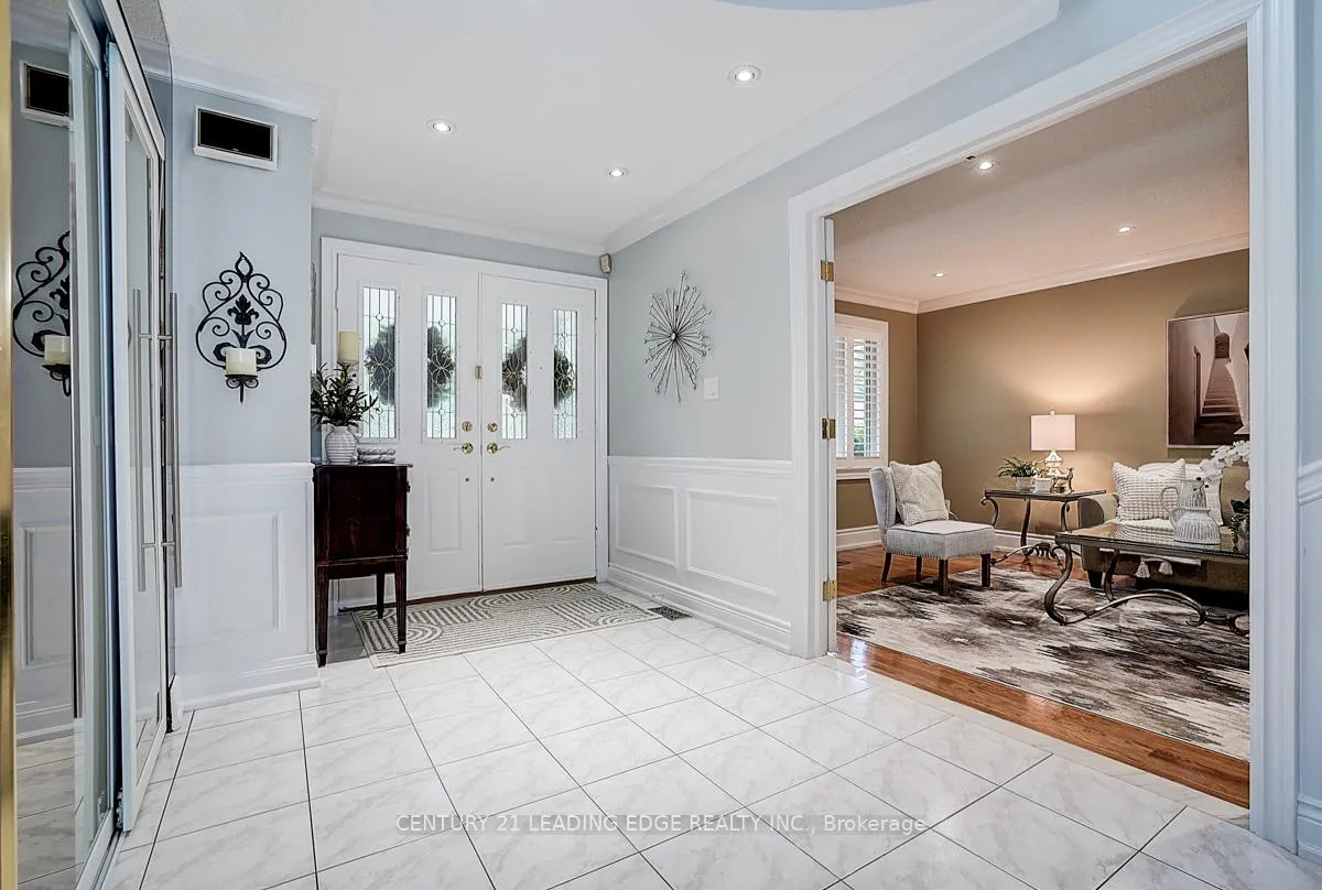 Photo 6 of 7 Brogan Court, Markham, Raymerville — HOMEH