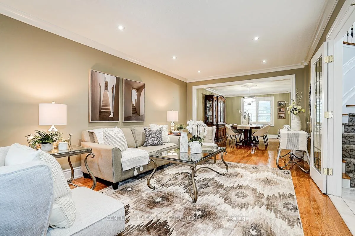 Photo 9 of 7 Brogan Court, Markham, Raymerville — HOMEH