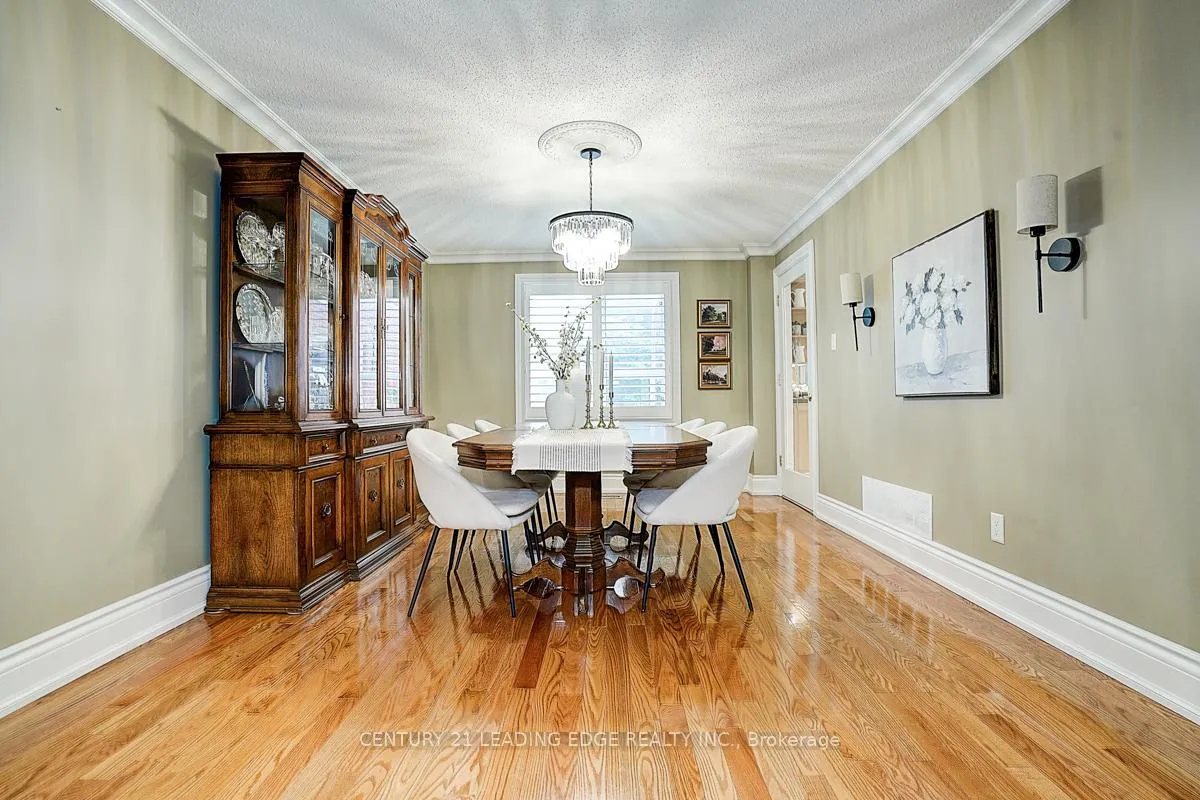 Photo 11 of 7 Brogan Court, Markham, Raymerville — HOMEH