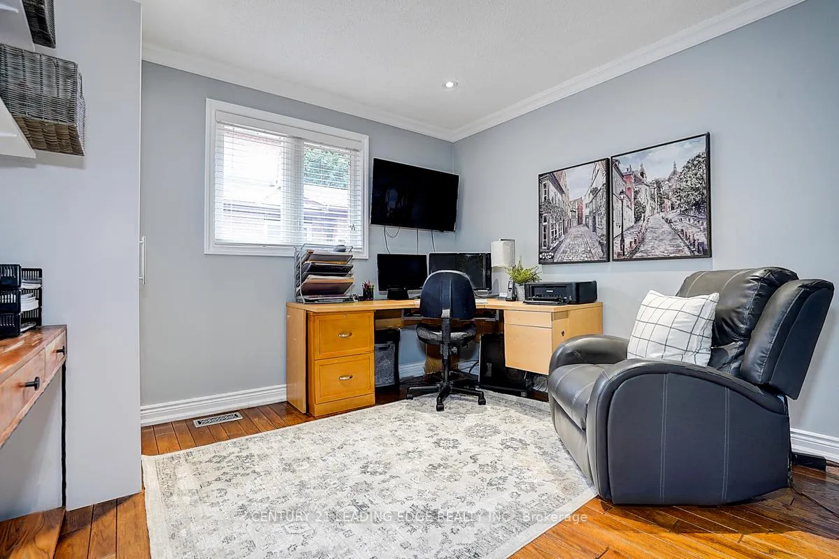 Photo 12 of 7 Brogan Court, Markham, Raymerville — HOMEH