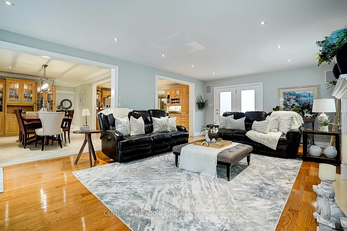 Photo 17 of 7 Brogan Court, Markham, Raymerville — HOMEH