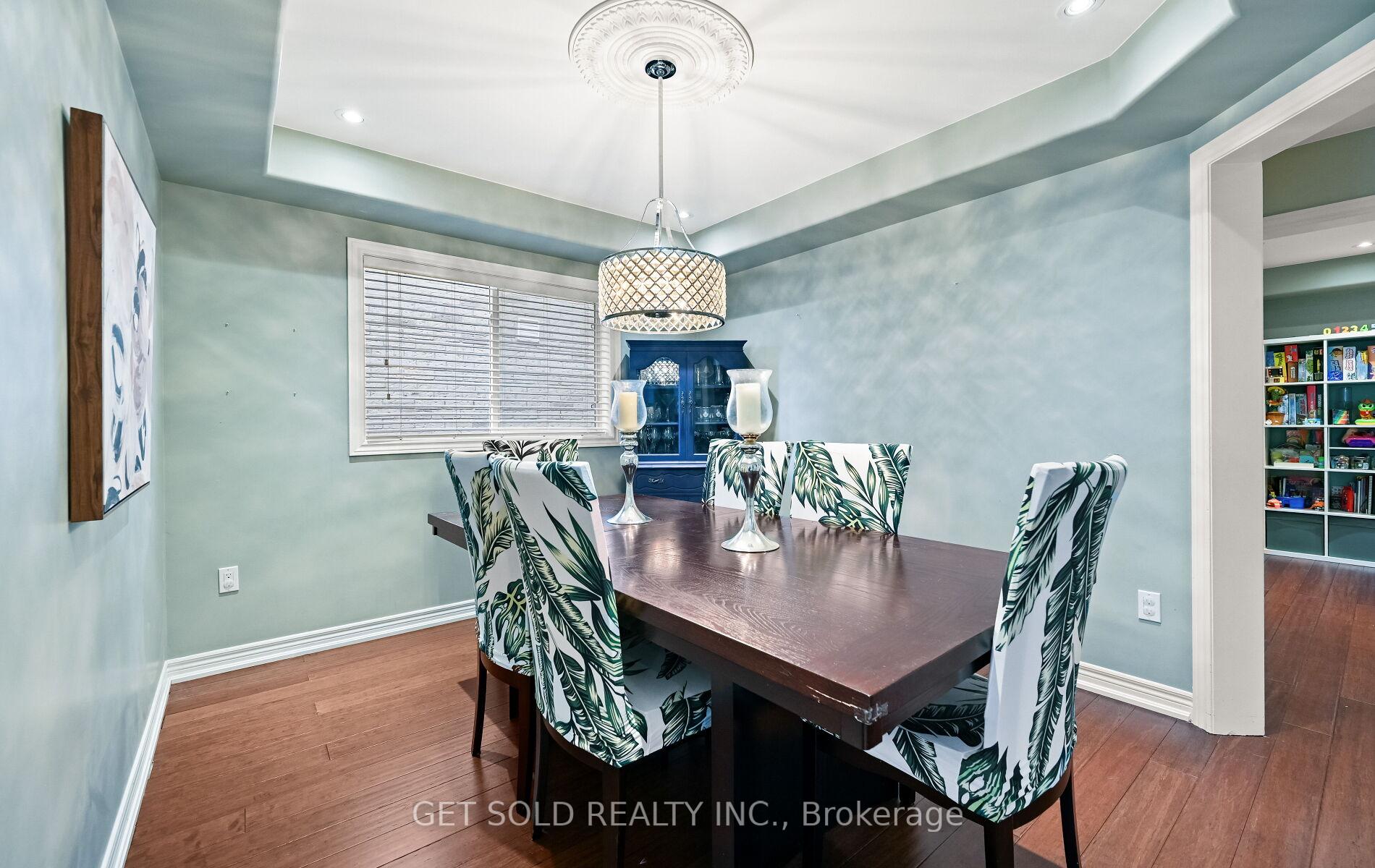 Photo 5 of 47 Trailview Lane, Caledon, Bolton West — HOMEH