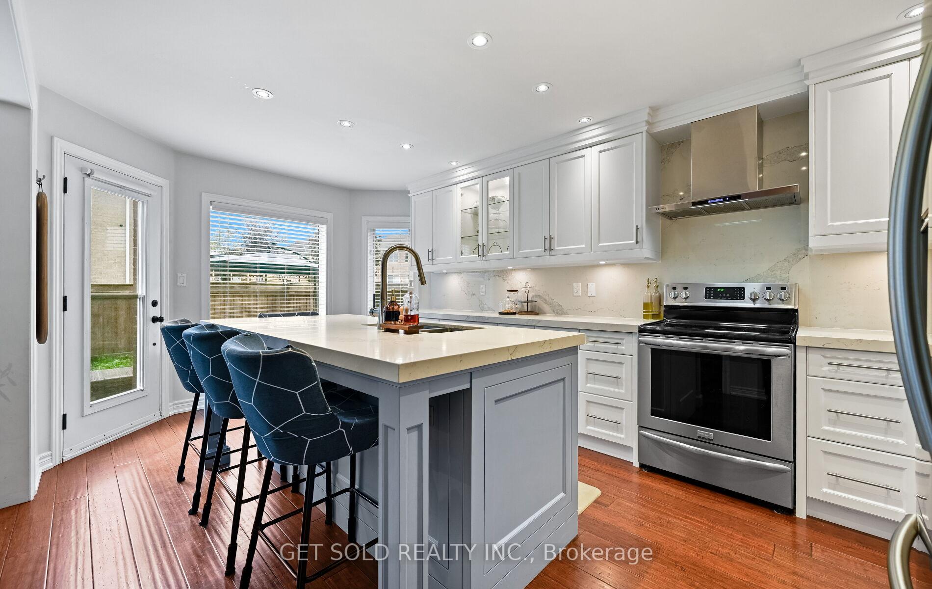 Photo 10 of 47 Trailview Lane, Caledon, Bolton West — HOMEH
