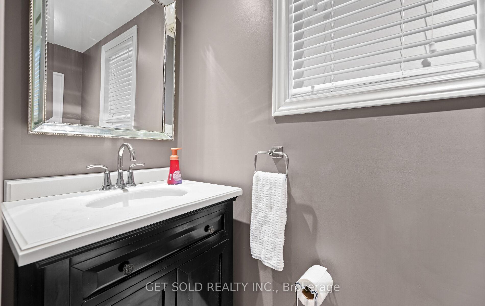 Photo 14 of 47 Trailview Lane, Caledon, Bolton West — HOMEH