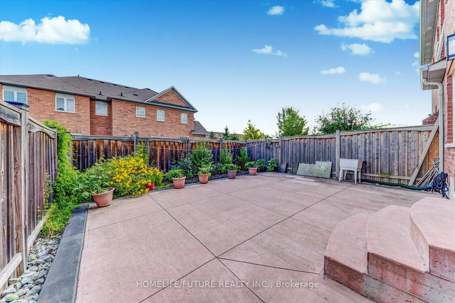Photo 12 of 13 Oklahoma Drive, Brampton, Brampton East — HOMEH