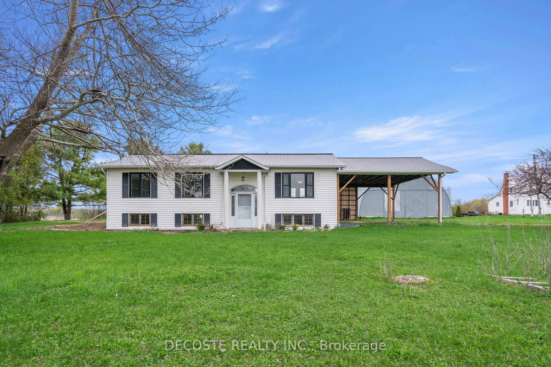 Photo 1 of 2811 Rolland Massie Road, North Glengarry, North Glengarry (Lochiel) Twp — HOMEH