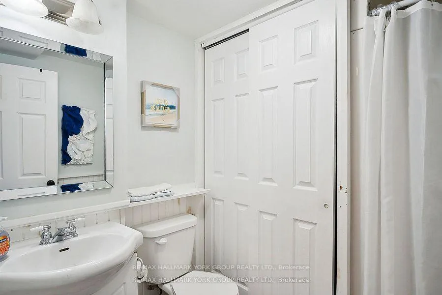 Photo 10 of 42 Lighthouse Crescent, Tay, Victoria Harbour — HOMEH