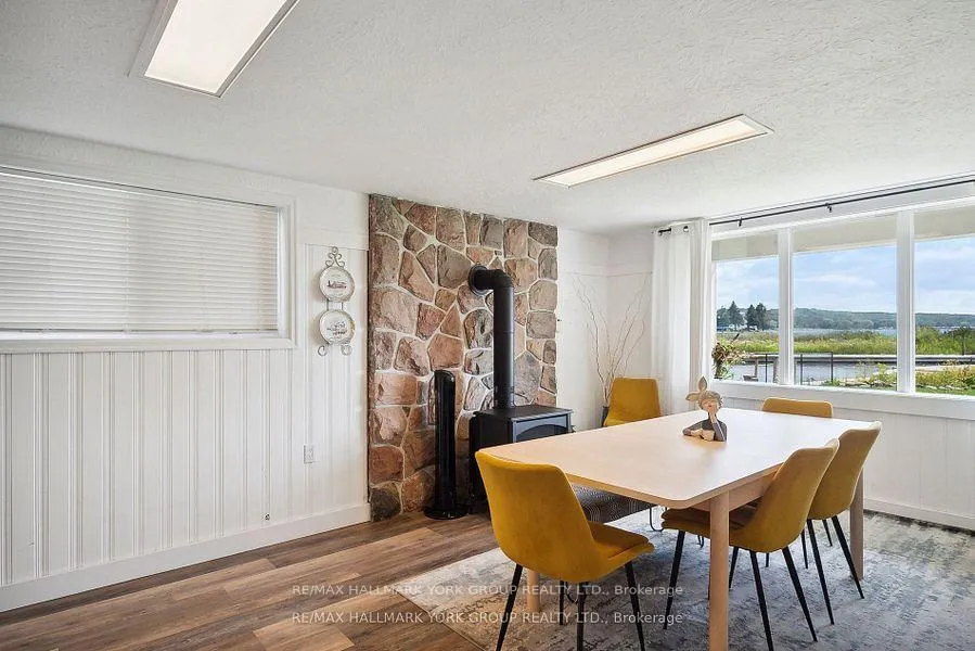 Photo 14 of 42 Lighthouse Crescent, Tay, Victoria Harbour — HOMEH