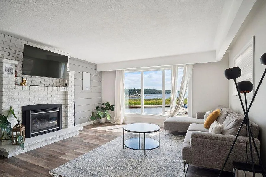 Photo 18 of 42 Lighthouse Crescent, Tay, Victoria Harbour — HOMEH