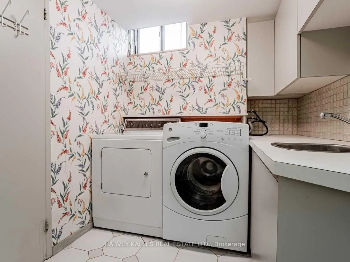 Photo 28 of Unit 201, 2600 Bathurst Street, Toronto, Englemount-Lawrence — HOMEH
