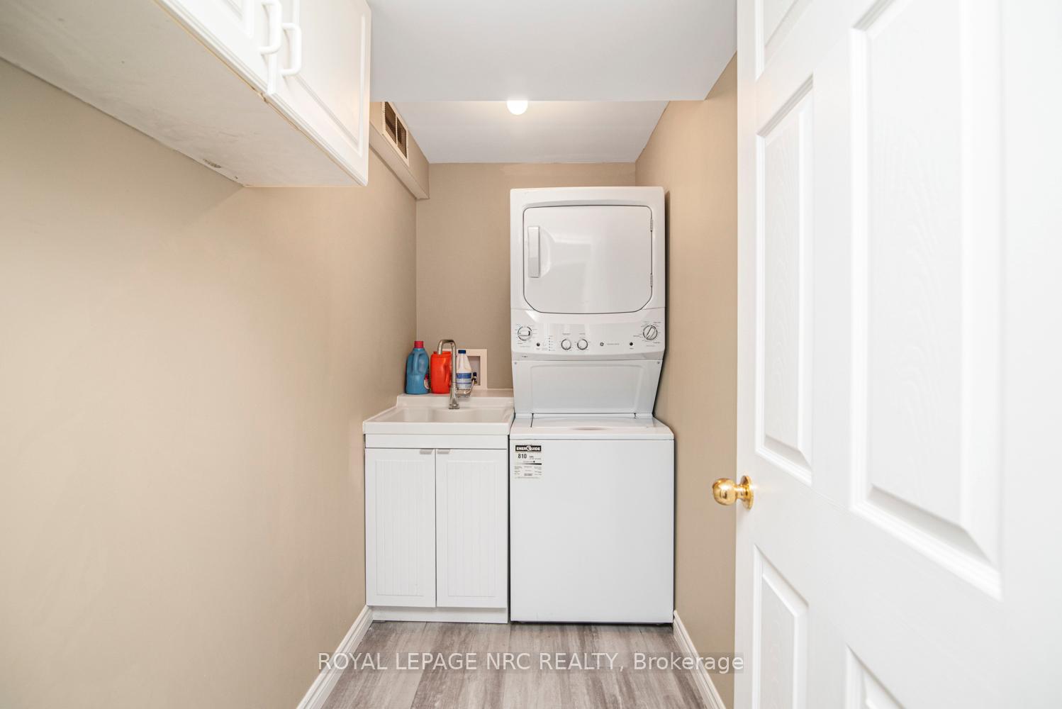 Photo 40 of 149 Dorchester Drive, Grimsby, Grimsby East — HOMEH