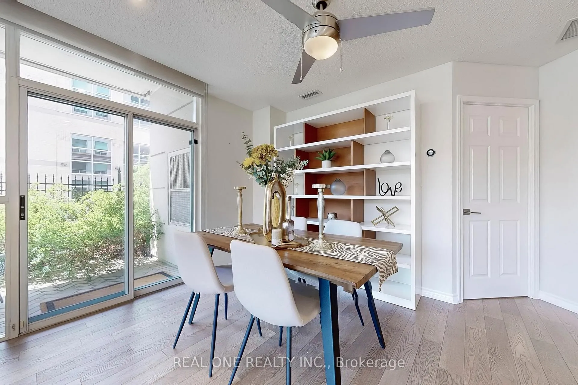Photo 10 of Unit 101, 8 Covington Road, Toronto, Englemount-Lawrence — HOMEH