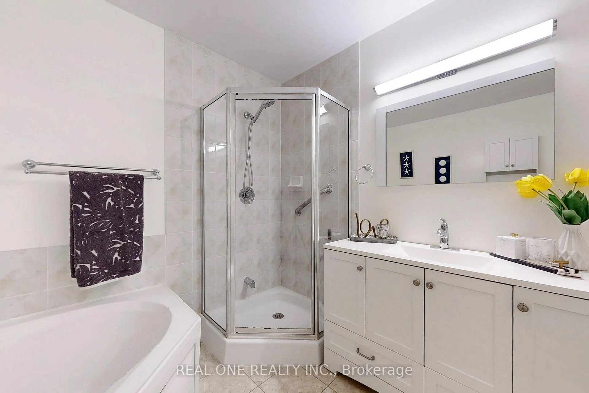 Photo 21 of Unit 101, 8 Covington Road, Toronto, Englemount-Lawrence — HOMEH