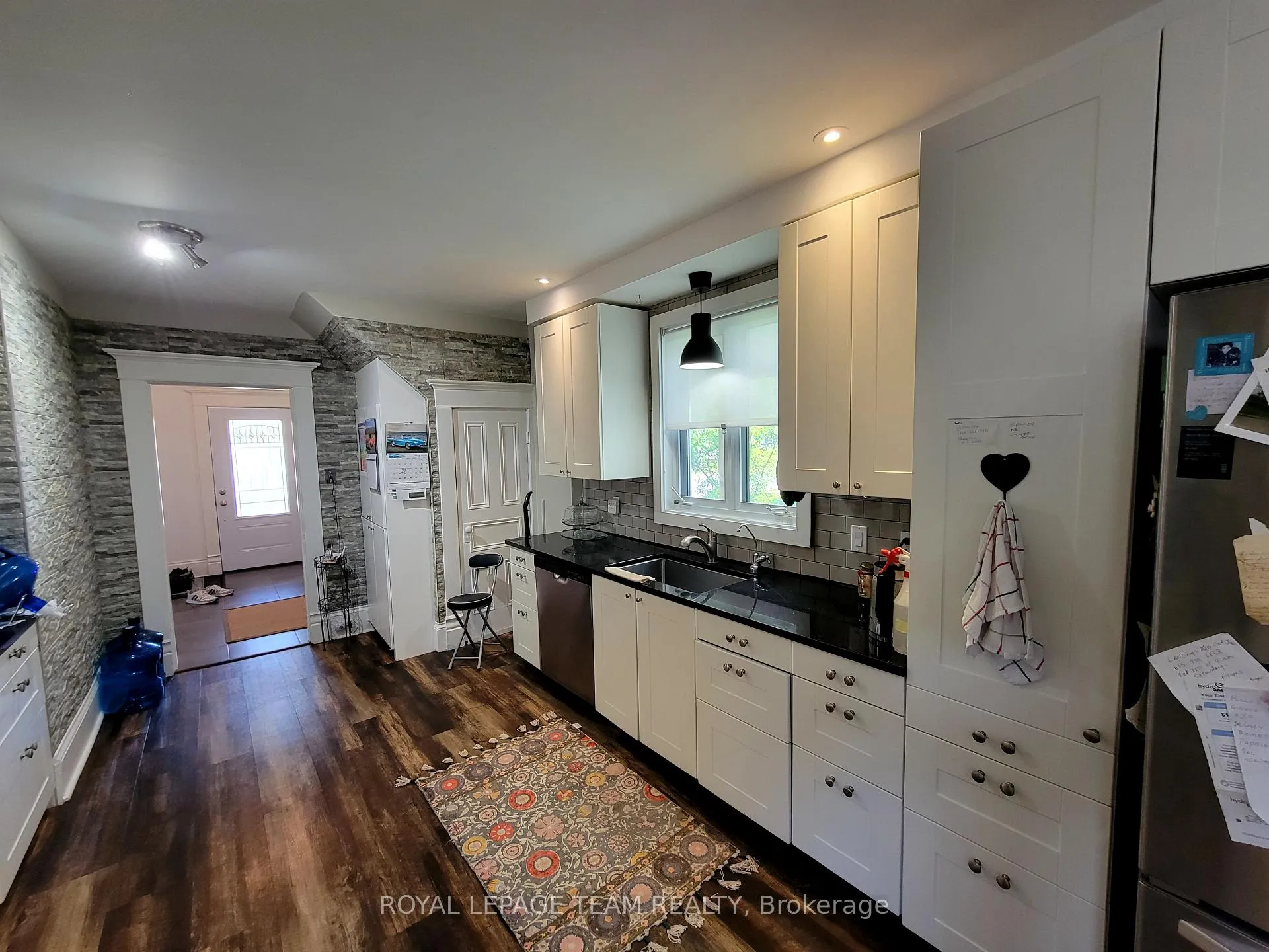 Photo 7 of 16 Peter Street S, North Glengarry, Maxville — HOMEH