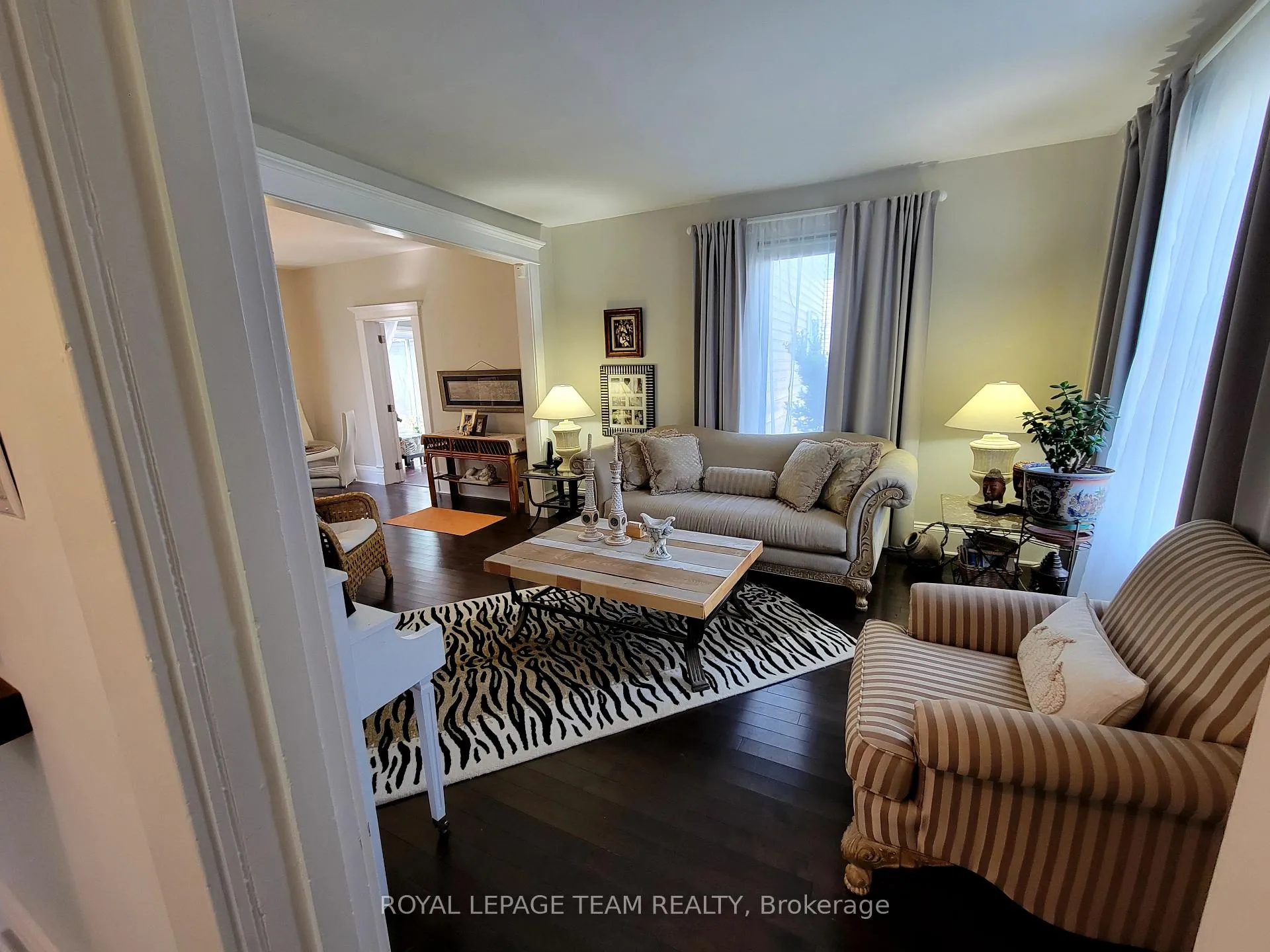 Photo 8 of 16 Peter Street S, North Glengarry, Maxville — HOMEH