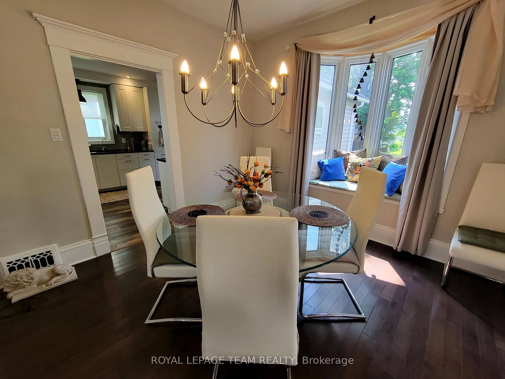 Photo 13 of 16 Peter Street S, North Glengarry, Maxville — HOMEH