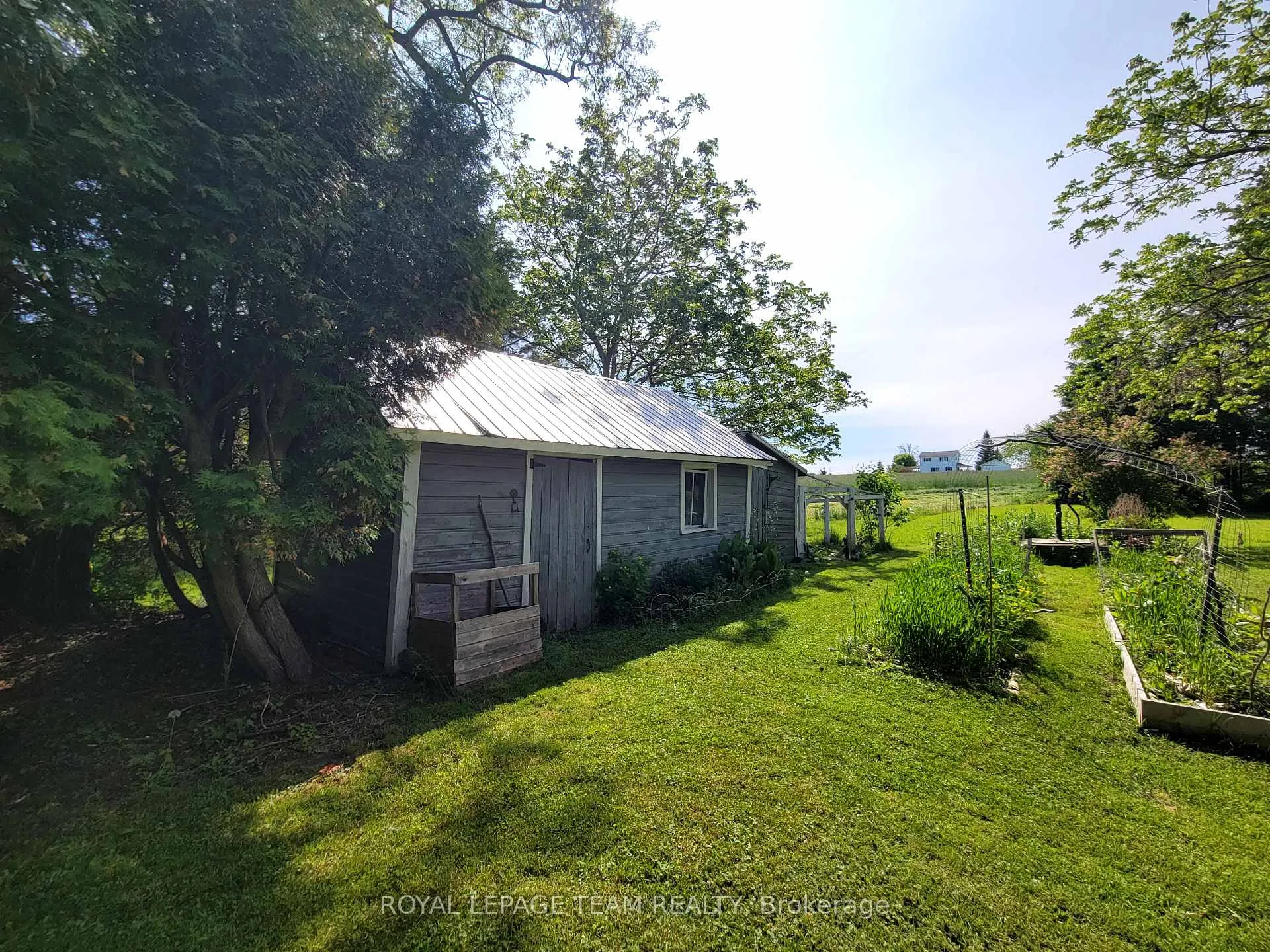 Photo 31 of 16 Peter Street S, North Glengarry, Maxville — HOMEH