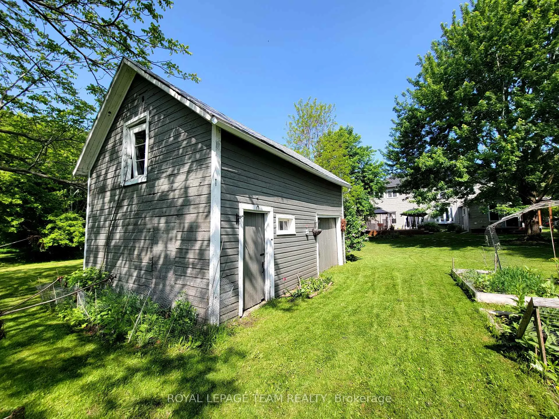 Photo 32 of 16 Peter Street S, North Glengarry, Maxville — HOMEH