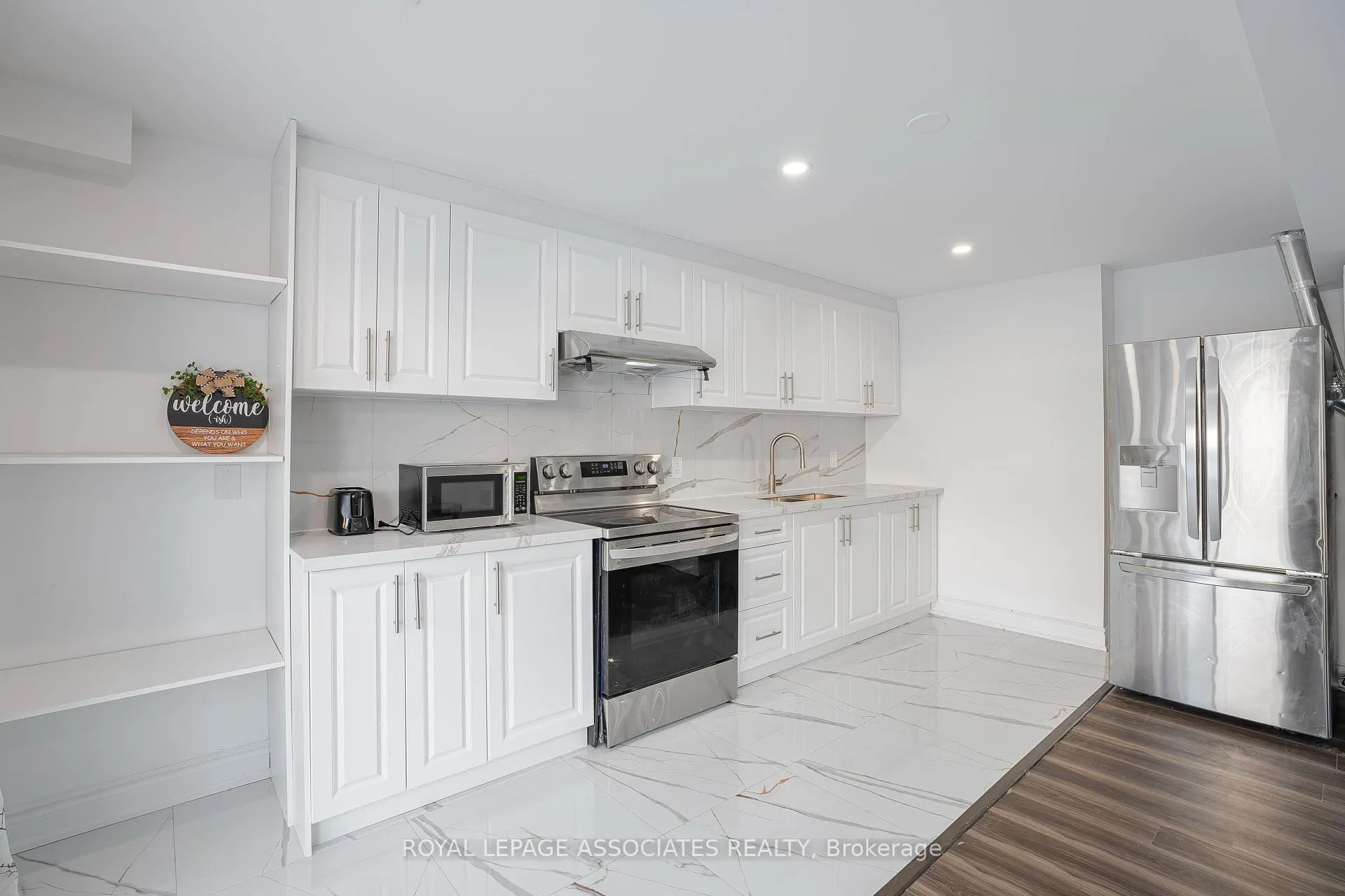 Photo 7 of 2515 Standardbred Drive, Oshawa, Windfields — HOMEH