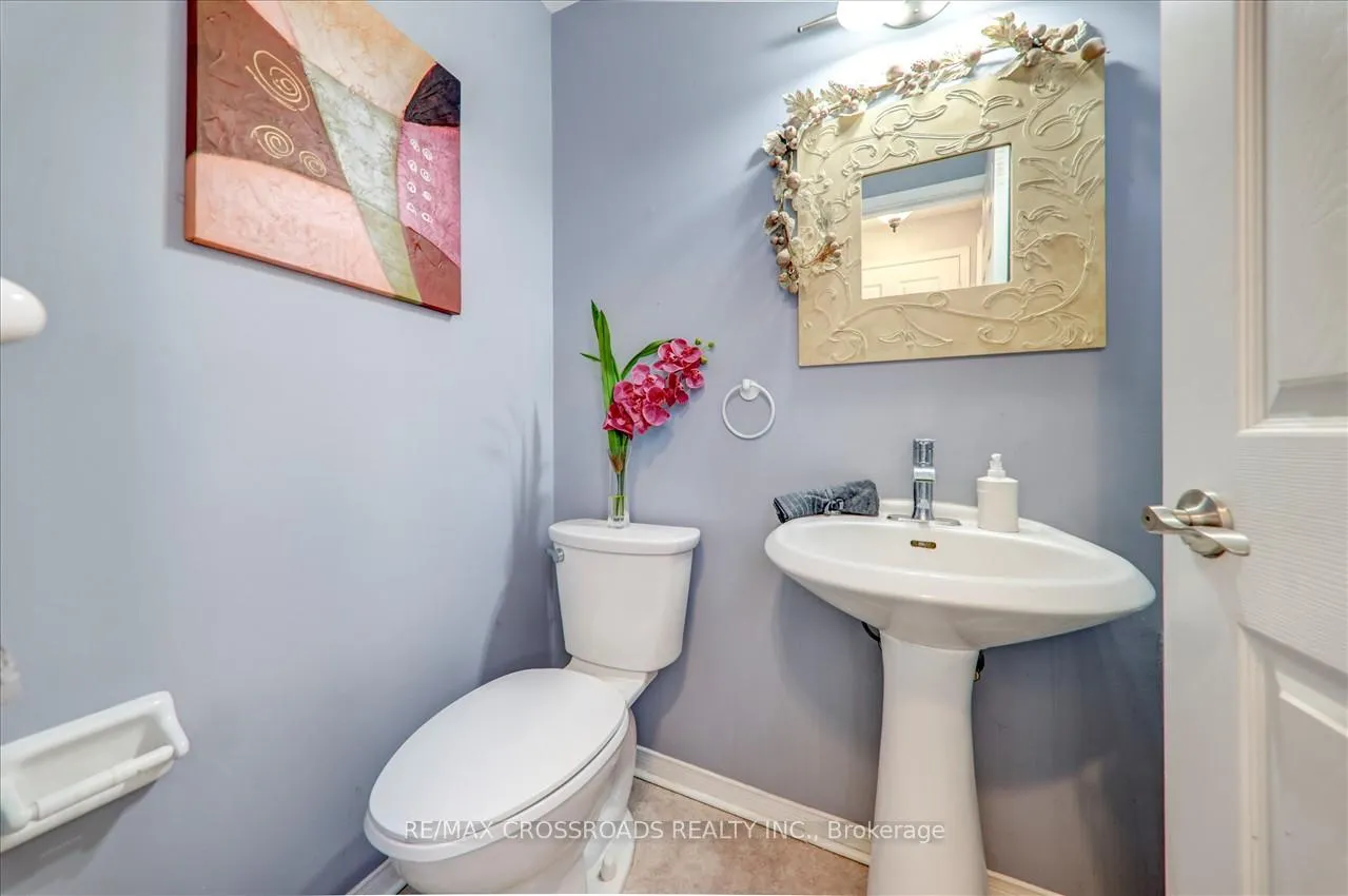 Photo 19 of 32 Dart Court, Clarington, Bowmanville — HOMEH