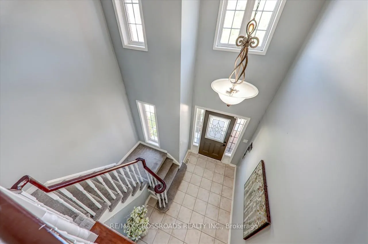 Photo 20 of 32 Dart Court, Clarington, Bowmanville — HOMEH