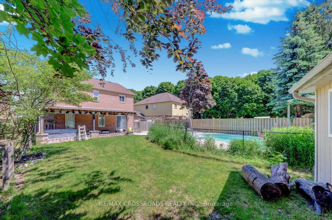 Photo 42 of 32 Dart Court, Clarington, Bowmanville — HOMEH