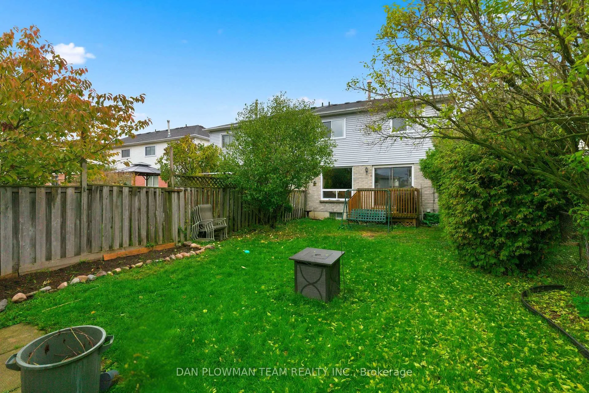 Photo 27 of 1561 Connery Crescent, Oshawa, Lakeview — HOMEH