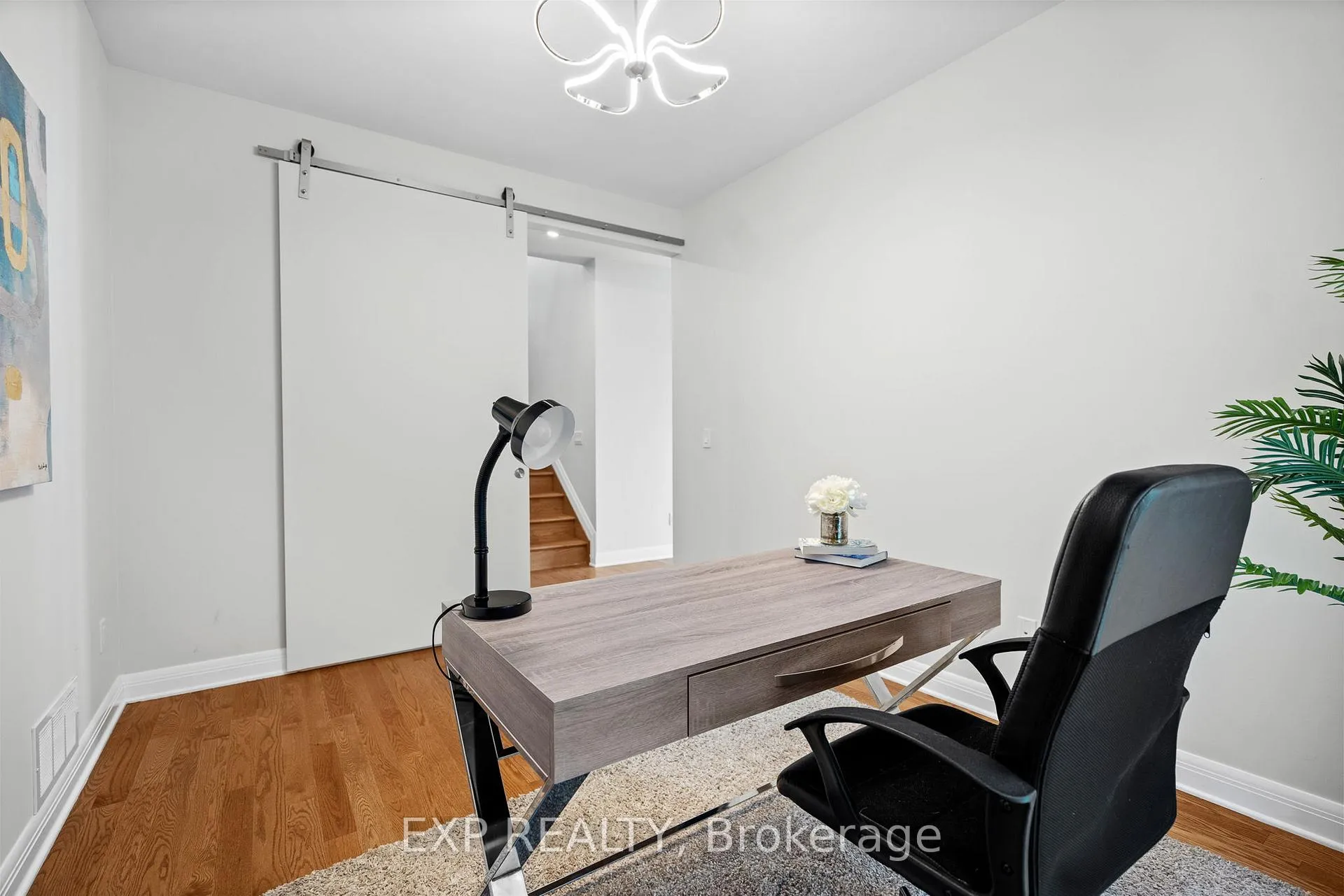 Photo 13 of 25 Stanhope Court, Ottawa, Barrhaven - Stonebridge — HOMEH