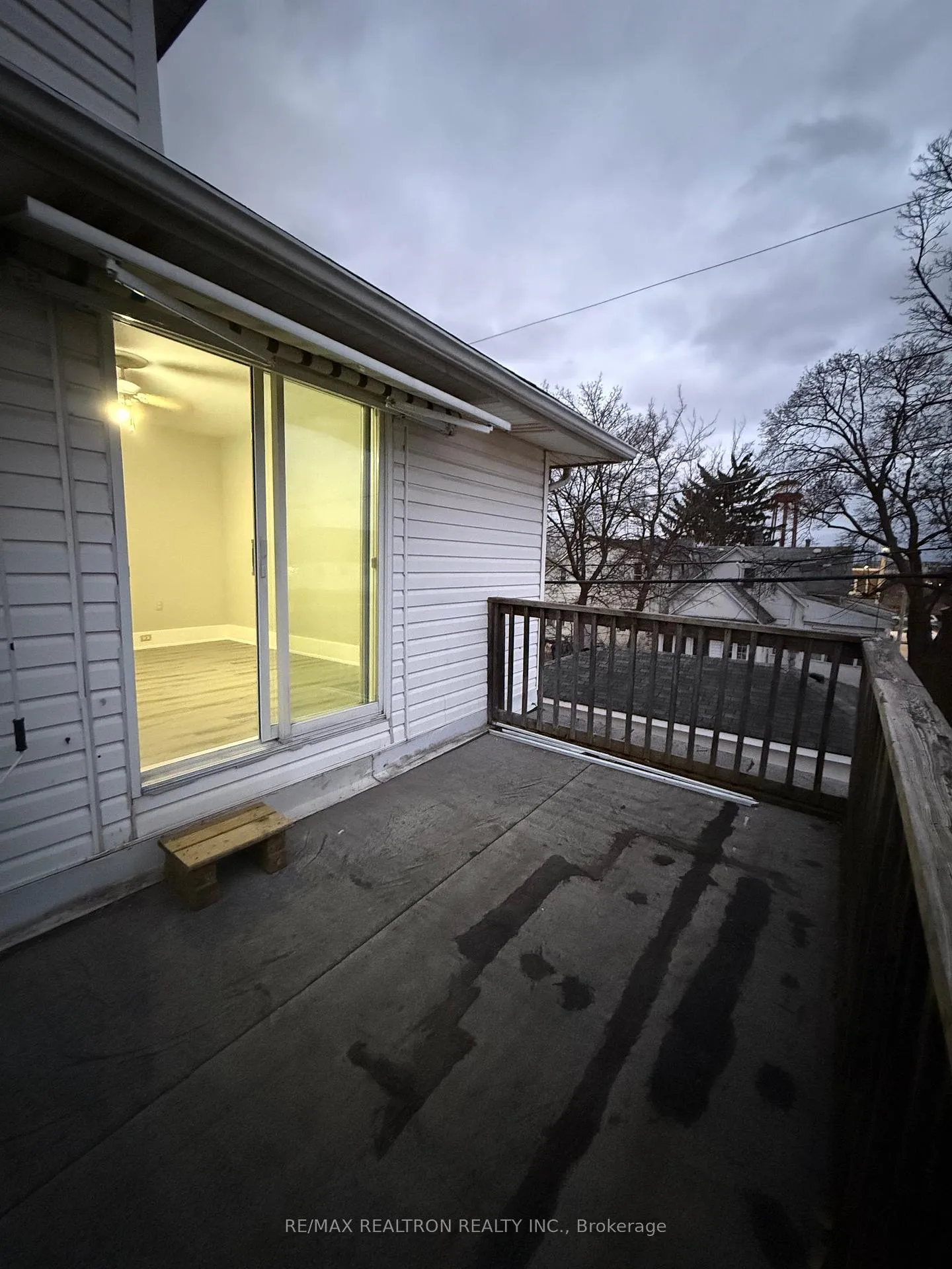 Photo 21 of 572 Oak Avenue, Windsor — HOMEH