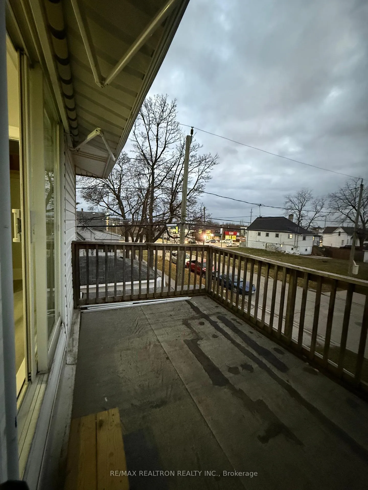 Photo 22 of 572 Oak Avenue, Windsor — HOMEH