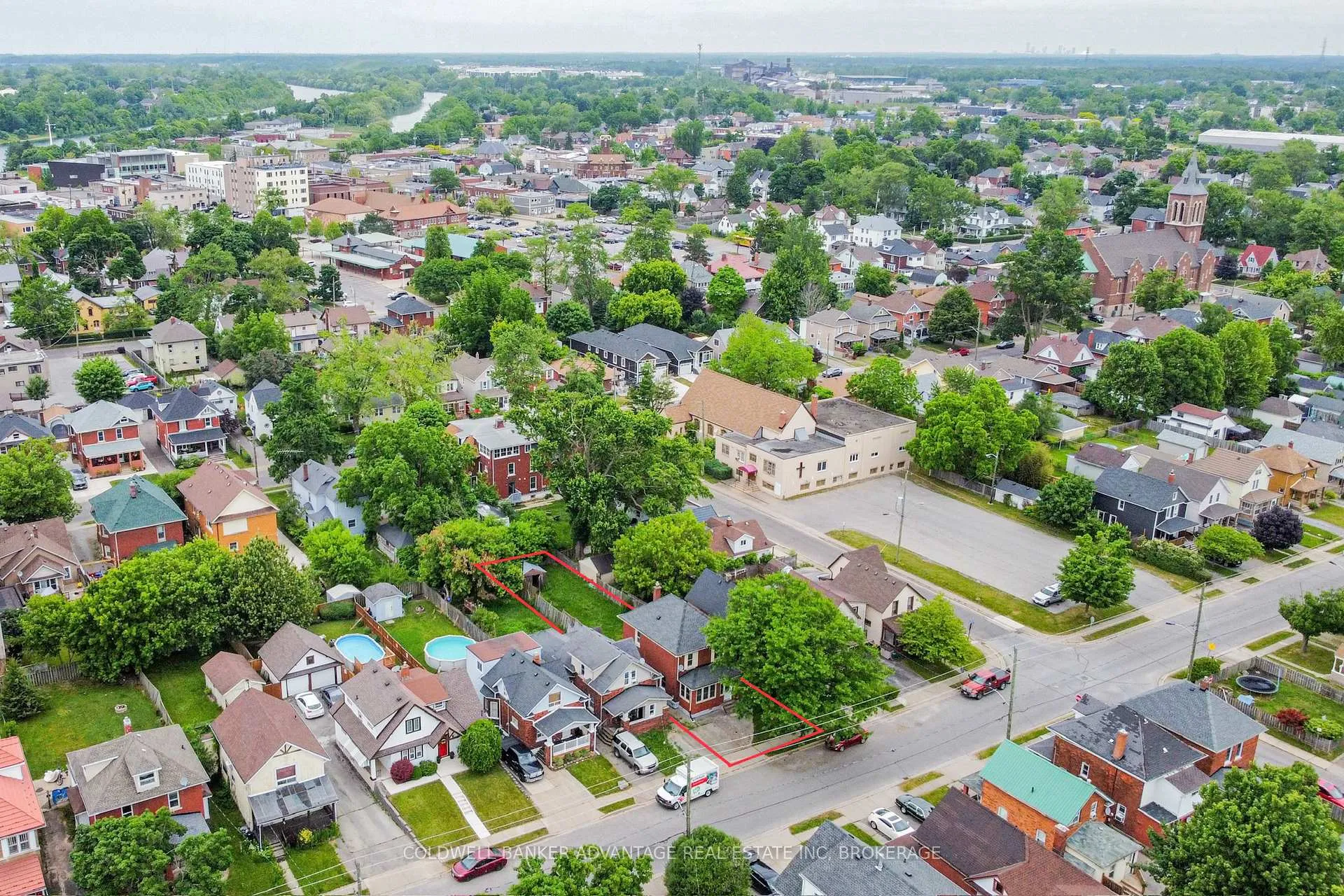 Photo 45 of 72 Regent Street, Welland, Welland Downtown — HOMEH