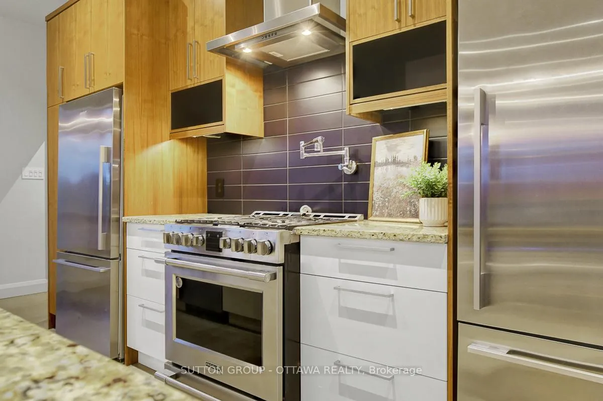 Photo 10 of 7844 Bleeks Road, Ottawa, Munster — HOMEH