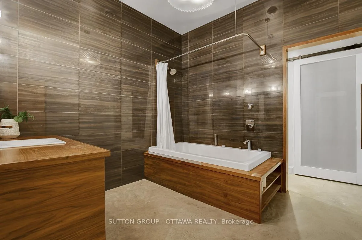 Photo 18 of 7844 Bleeks Road, Ottawa, Munster — HOMEH