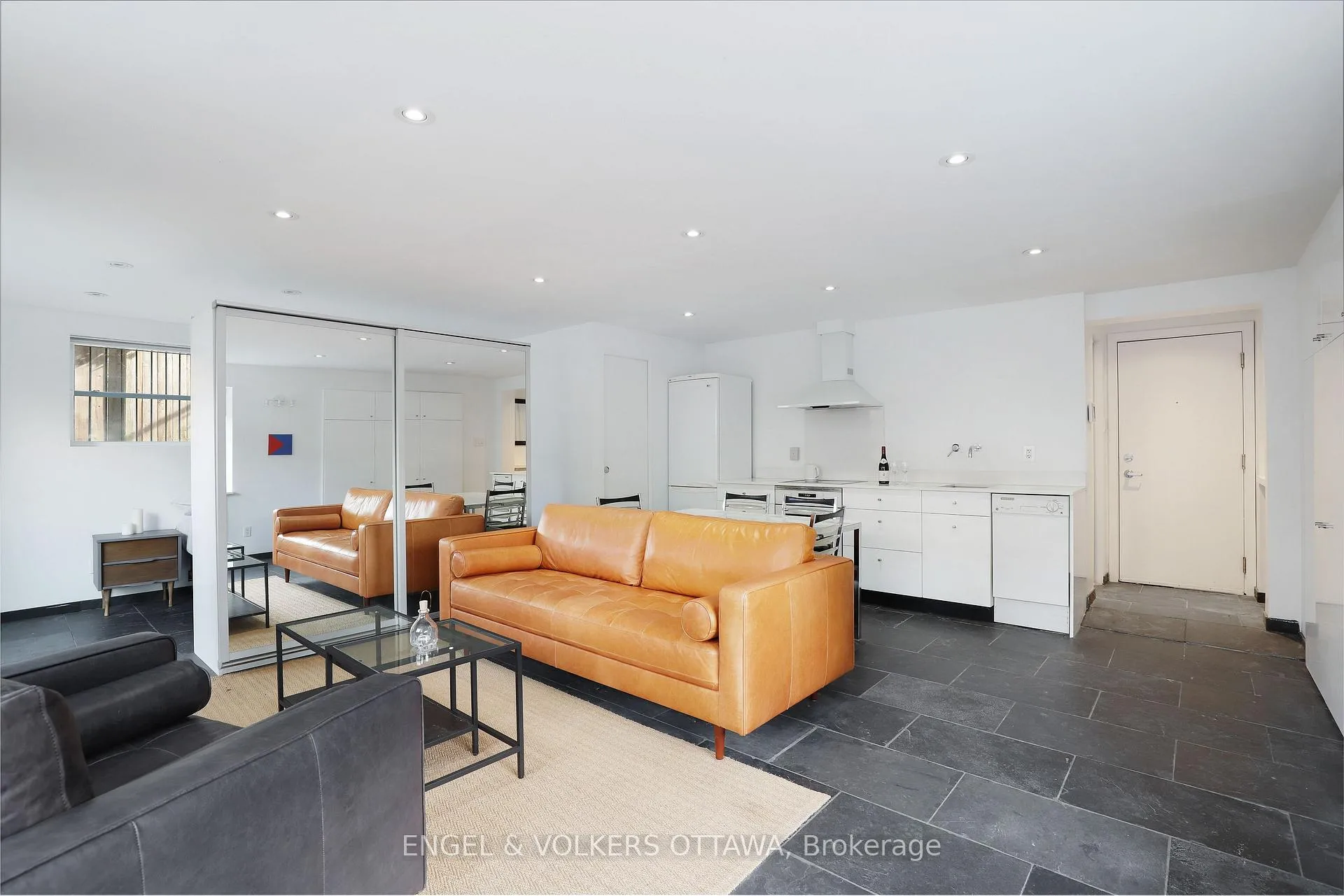 Photo 4 of Unit 4, 75 Heney Street, Ottawa, Lower Town — HOMEH