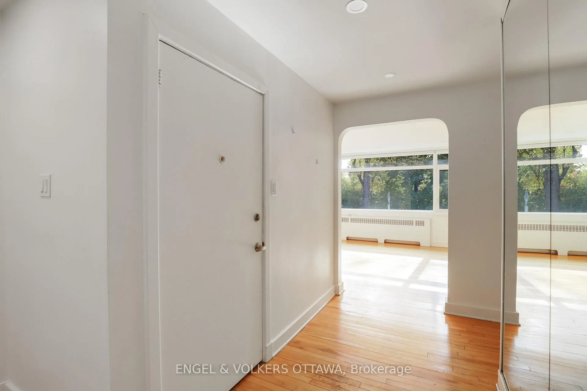 Photo 3 of Unit 1, 75 Heney Street, Ottawa, Lower Town — HOMEH