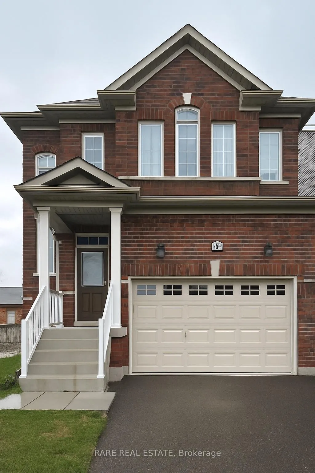 Front of 114 B Wood Crescent