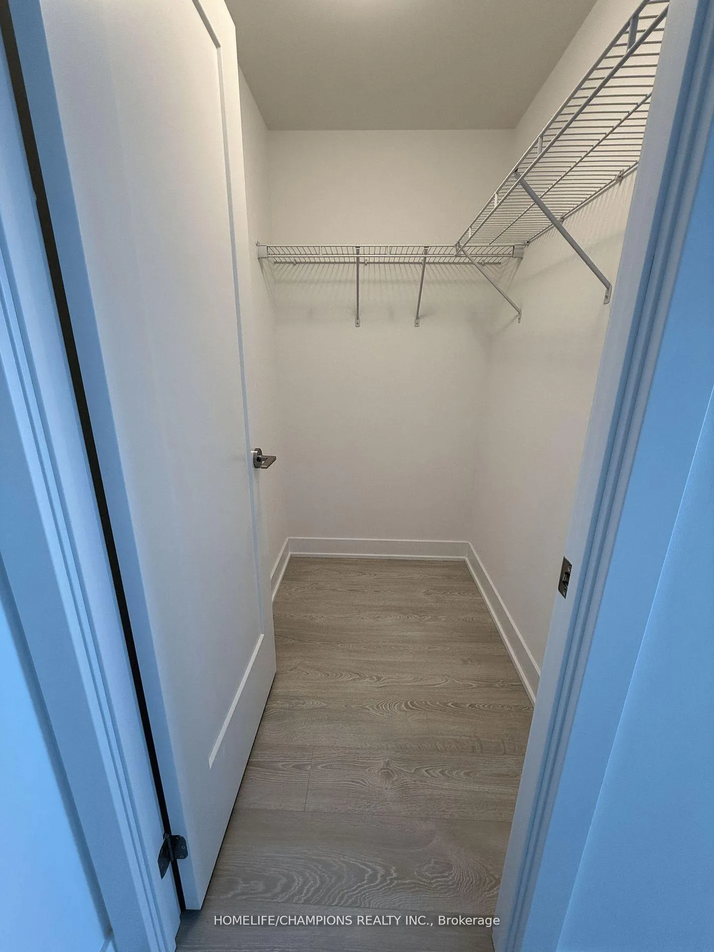 Photo 11 of Unit 1008, 2545 Simcoe Street N, Oshawa, Windfields — HOMEH