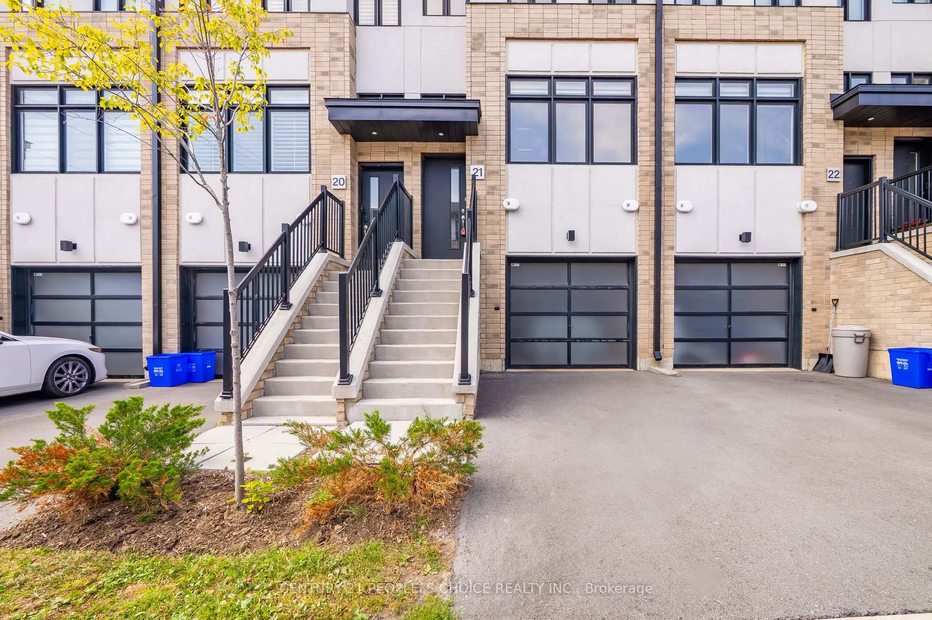 Photo 2 of Unit 21, 527 Shaver Road, Hamilton, Ancaster — HOMEH