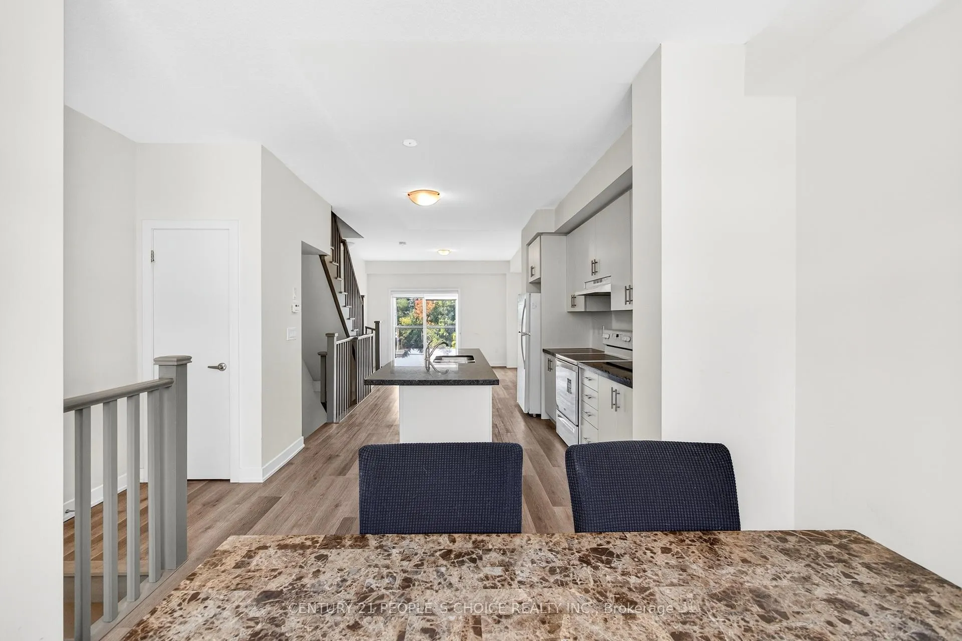 Photo 5 of Unit 21, 527 Shaver Road, Hamilton, Ancaster — HOMEH