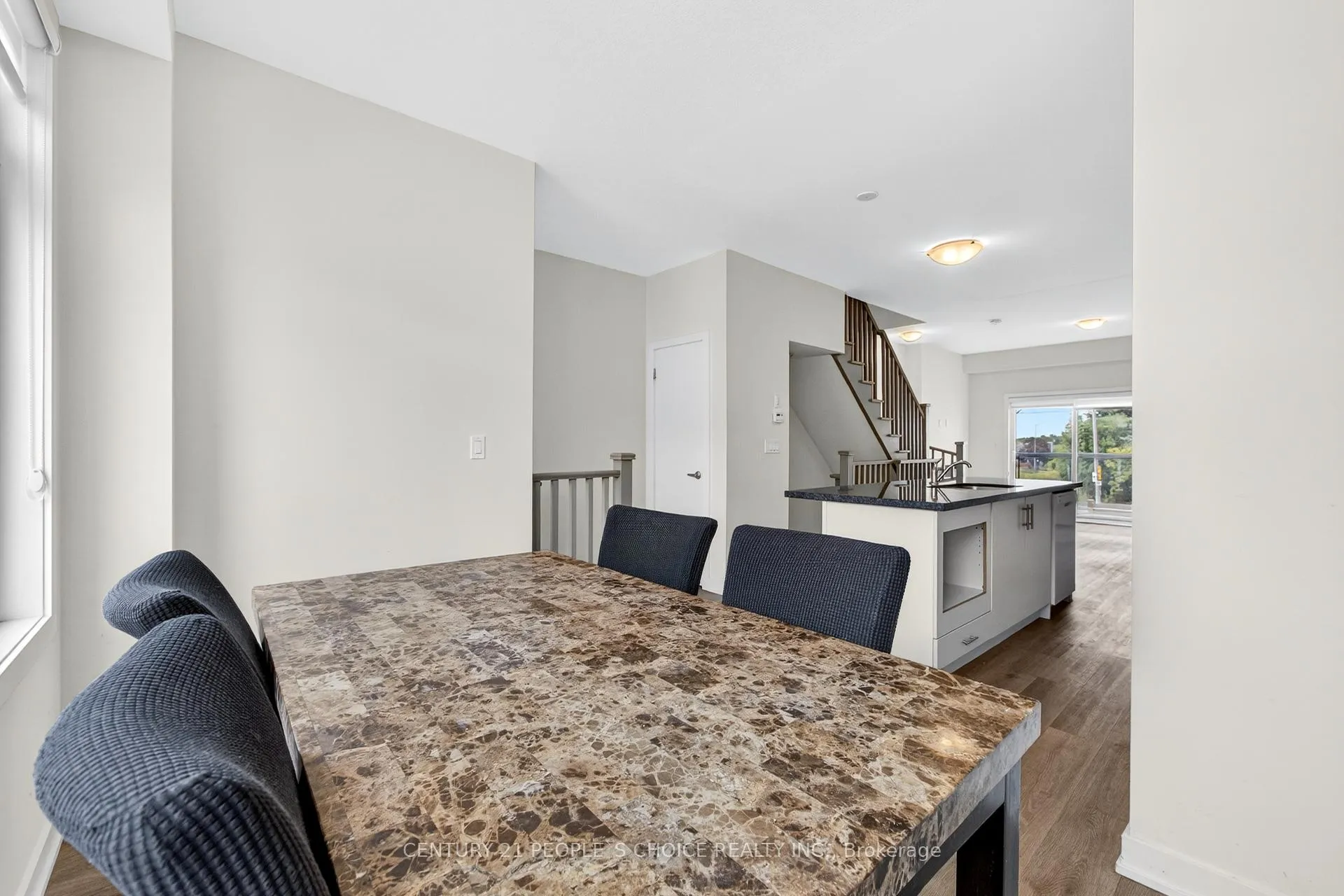 Photo 6 of Unit 21, 527 Shaver Road, Hamilton, Ancaster — HOMEH