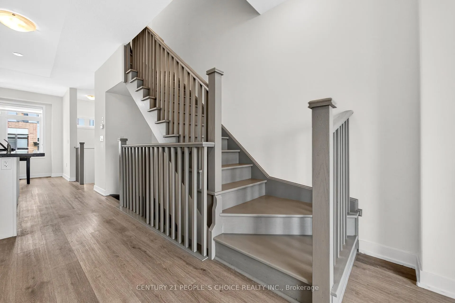 Photo 18 of Unit 21, 527 Shaver Road, Hamilton, Ancaster — HOMEH