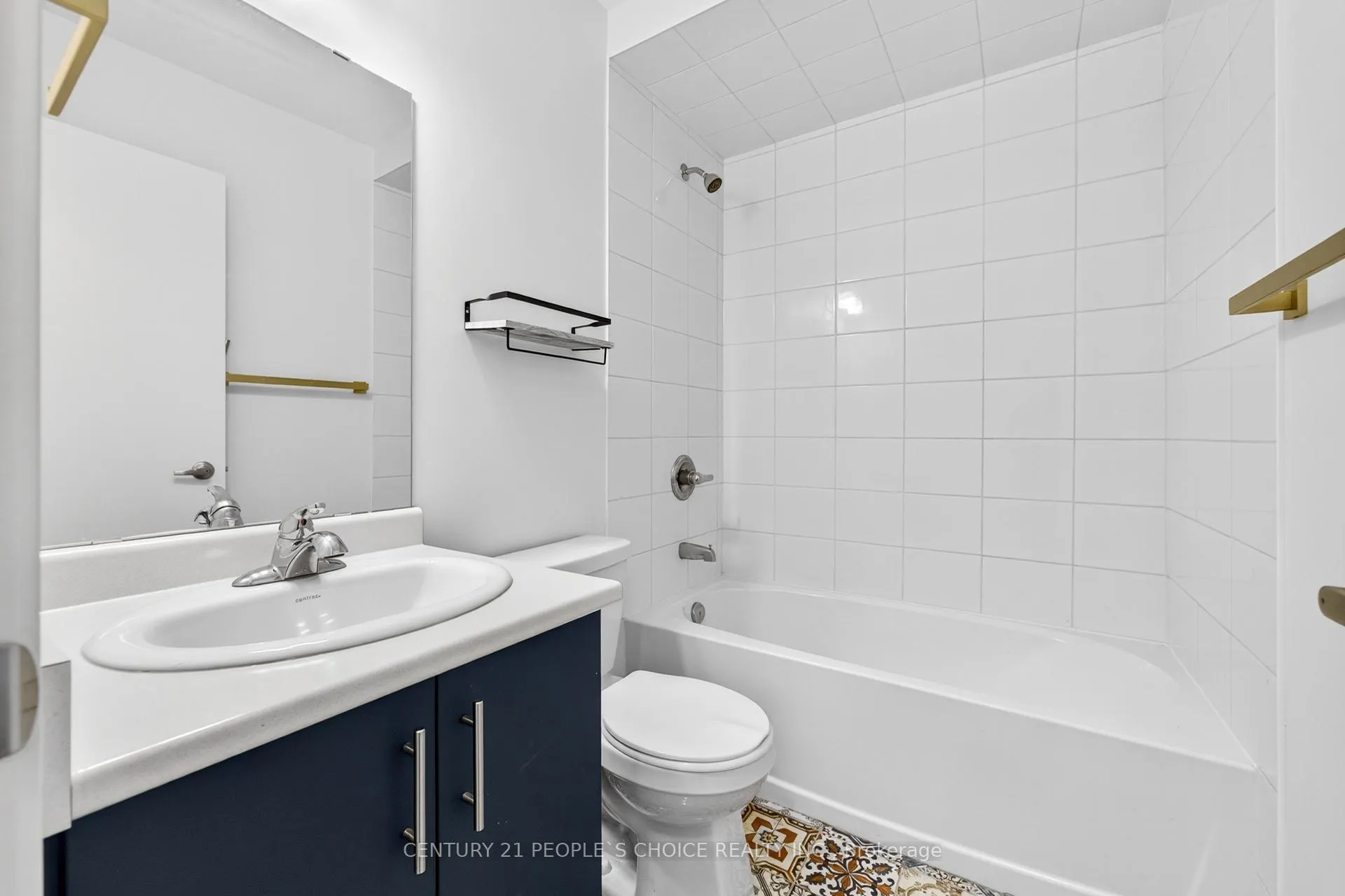 Photo 32 of Unit 21, 527 Shaver Road, Hamilton, Ancaster — HOMEH