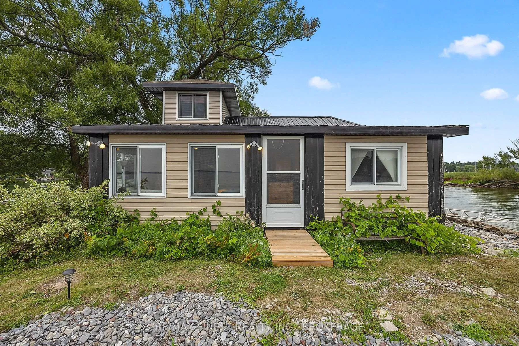 Photo 26 of 1A Island Bateau, Kingston, Kingston East (incl CFB Kingston) — HOMEH