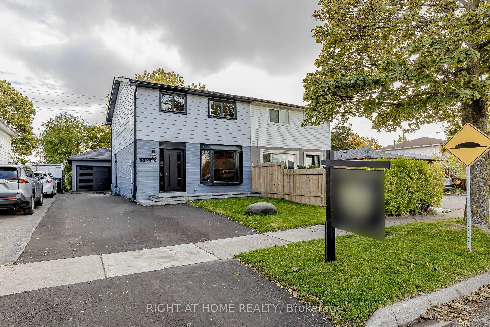 Photo 2 of 179 Archdekin Drive, Brampton, Madoc — HOMEH