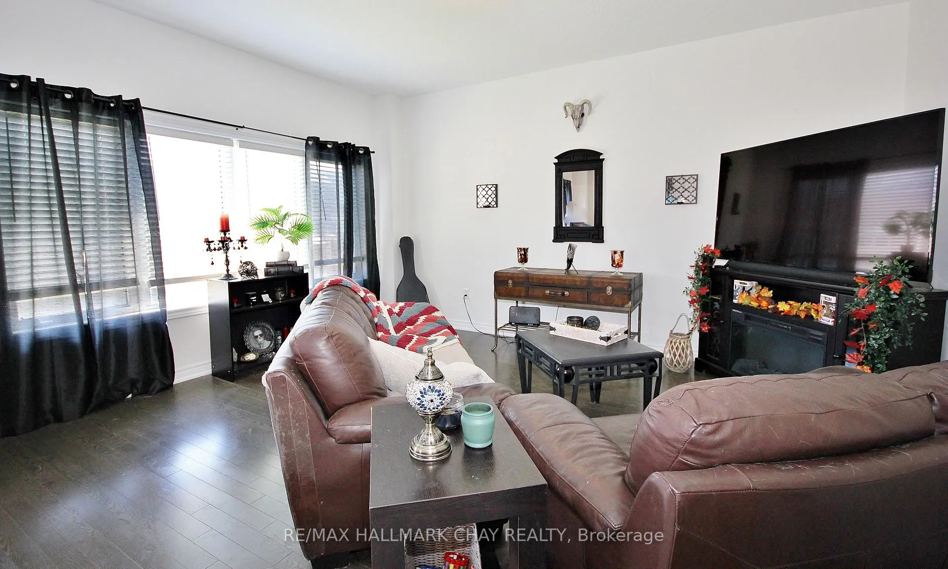 Photo 7 of 1509 Angus Street, Innisfil, Rural Innisfil — HOMEH