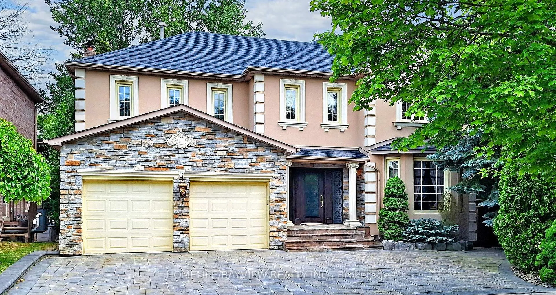 Photo 2 of 5 Rose Green Drive, Vaughan, Uplands — HOMEH