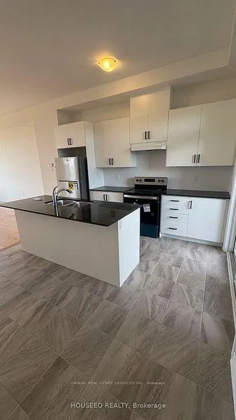 Photo 3 of 103 Inverary Crescent, Vaughan, Elder Mills — HOMEH
