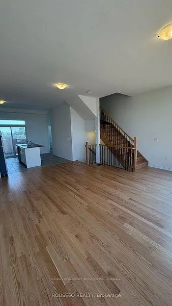 Photo 5 of 103 Inverary Crescent, Vaughan, Elder Mills — HOMEH